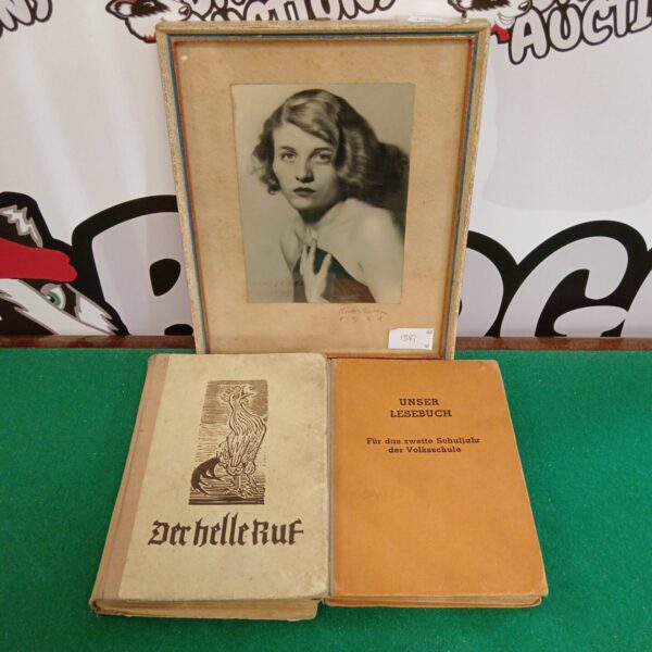 Vintage German book with detailed woodblock print illustration.