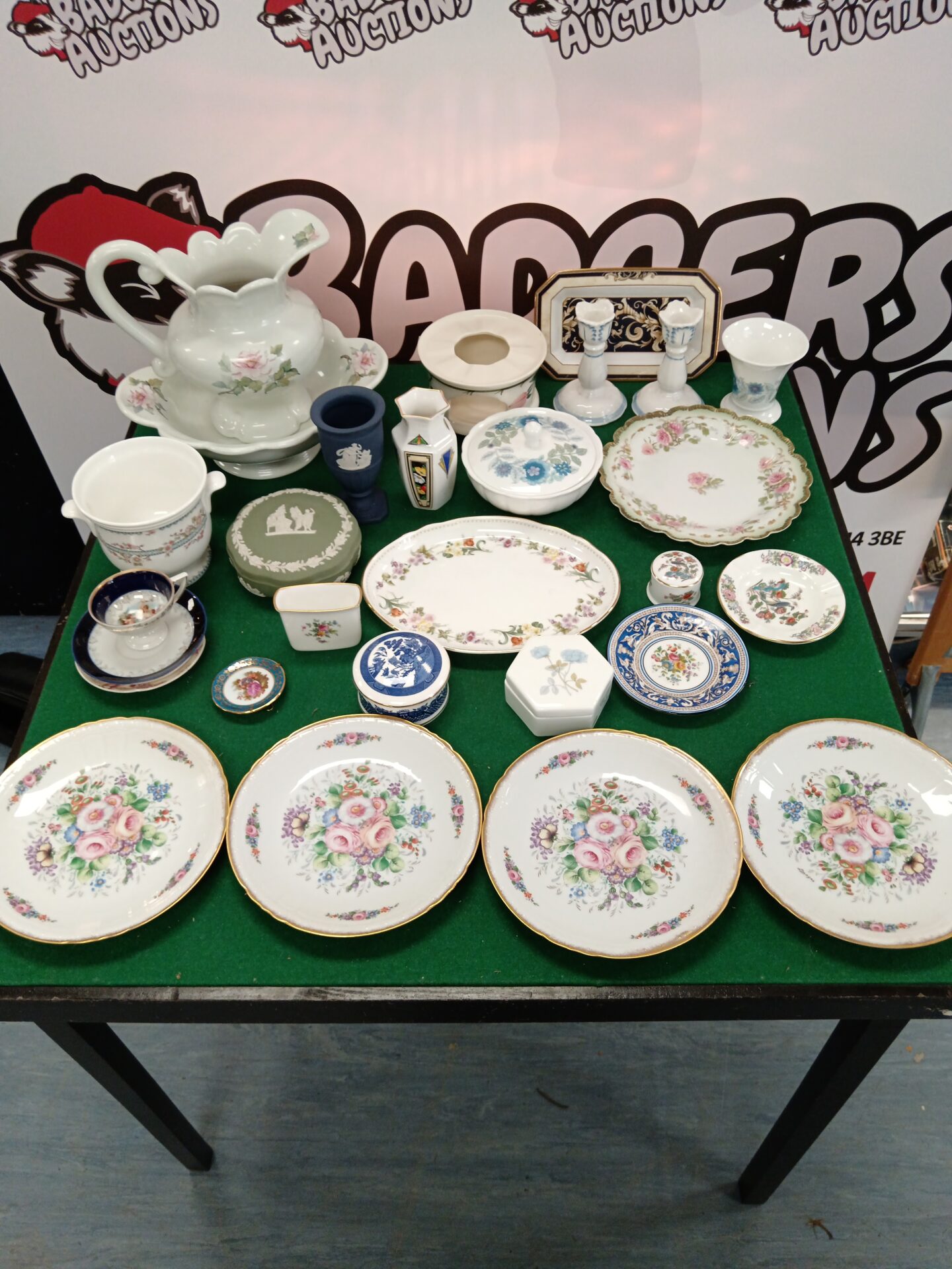 074 Tray of mixed porcelain & china including villeroy & bosh candlesticks & Limoges plates