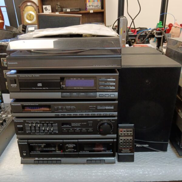 Vintage Panasonic RX-FS29 hifi system with black finish.