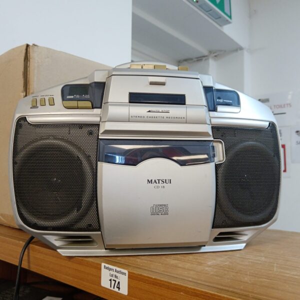 Vintage Matsui 18 CD cassette player, portable stereo radio.