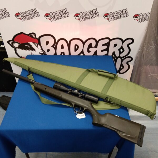 Webley VMX 2.0 air rifle with Hawke scope and sleeve.