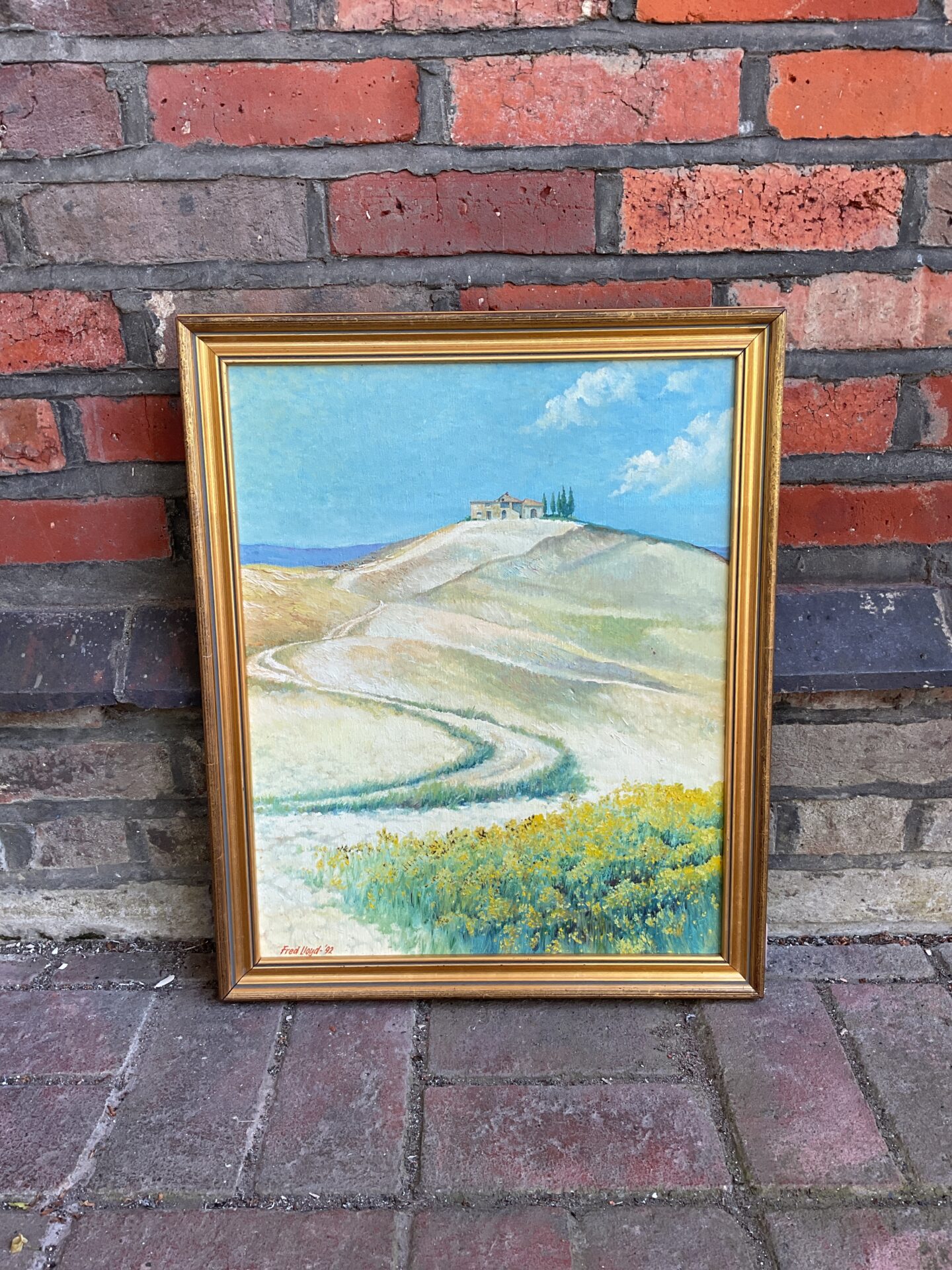 695 fred lloyd oil on board of a solitary tuscan farmhouse