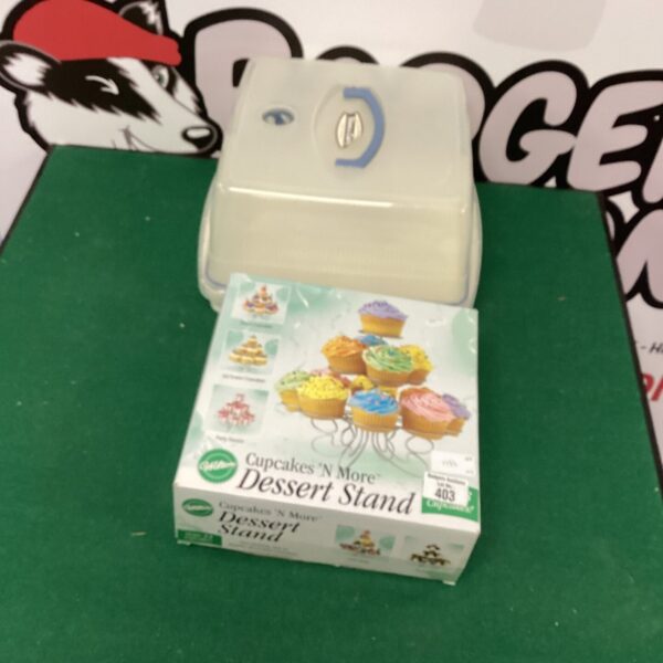 Wilton cupcake stand model 403 for displaying desserts.