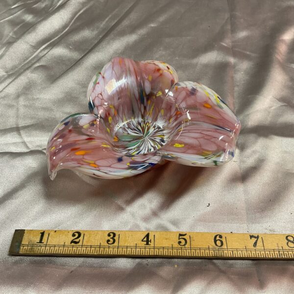 Vibrant Murano glass bowl with colourful Tutti Fruti design.