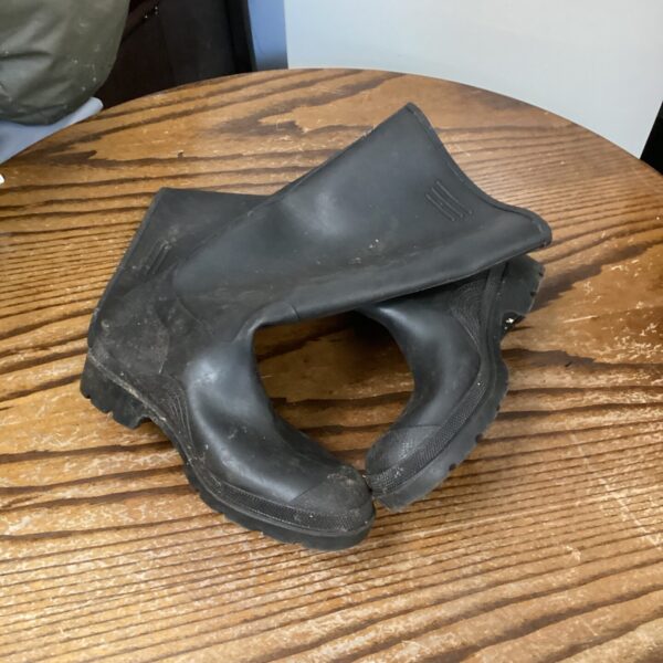 Size 8 Dunlop Wellington boots showing wear and tear.