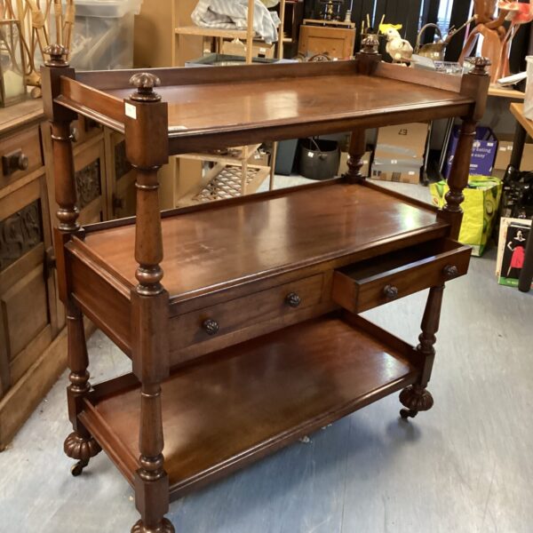Antique William IV mahogany dumb waiter with three tiers.