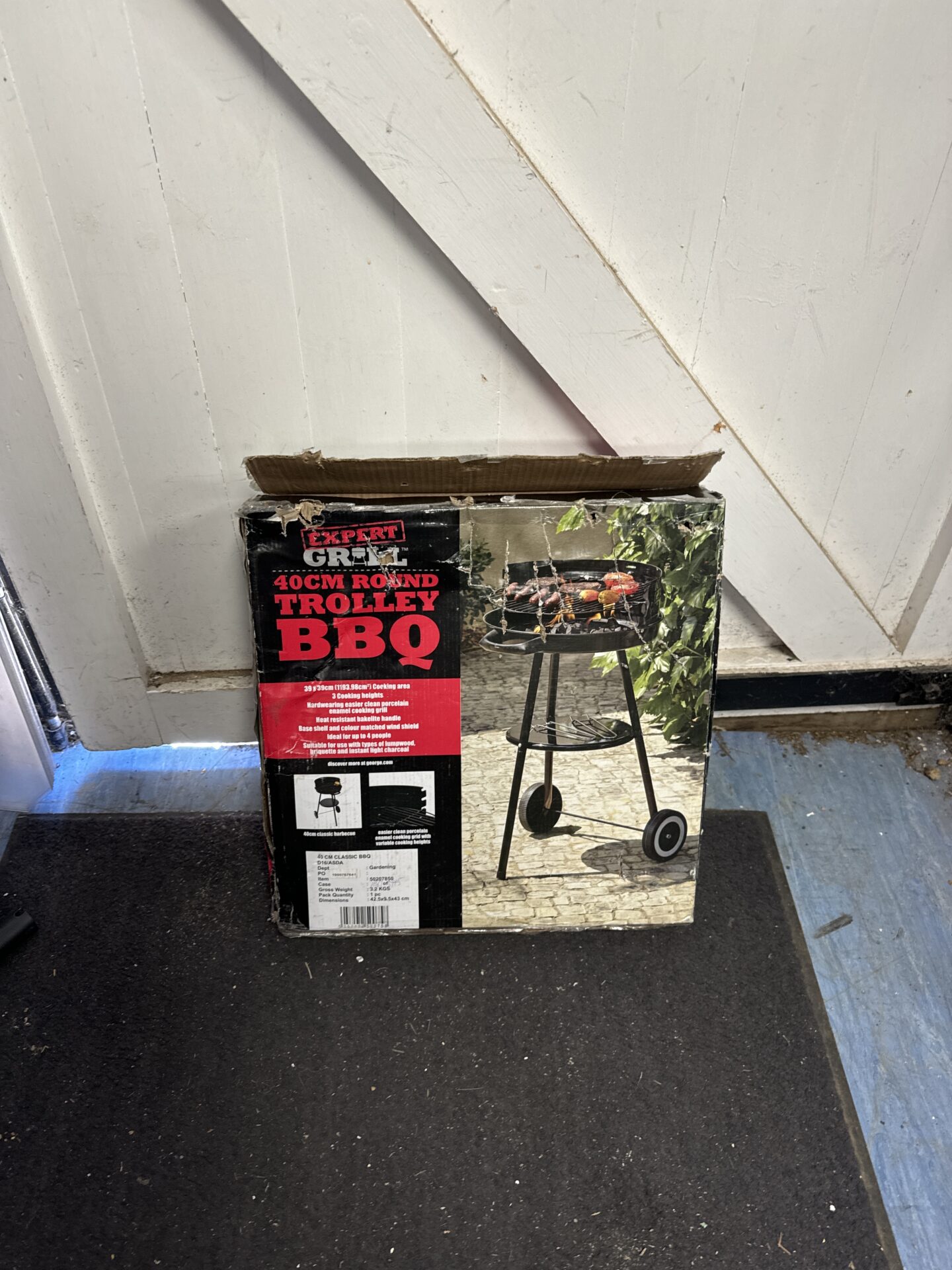 1101 Expert grill 40cm round trolley barbecue – appears unused