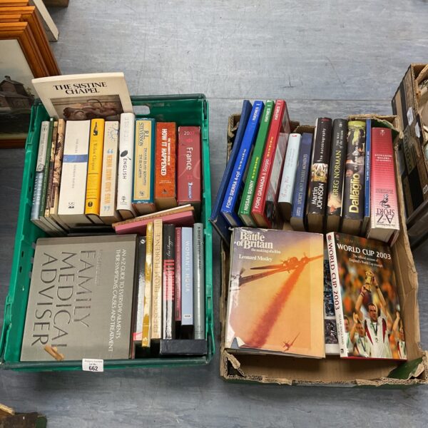Mixed lot of vintage and modern reading books, including history and autobiographies.