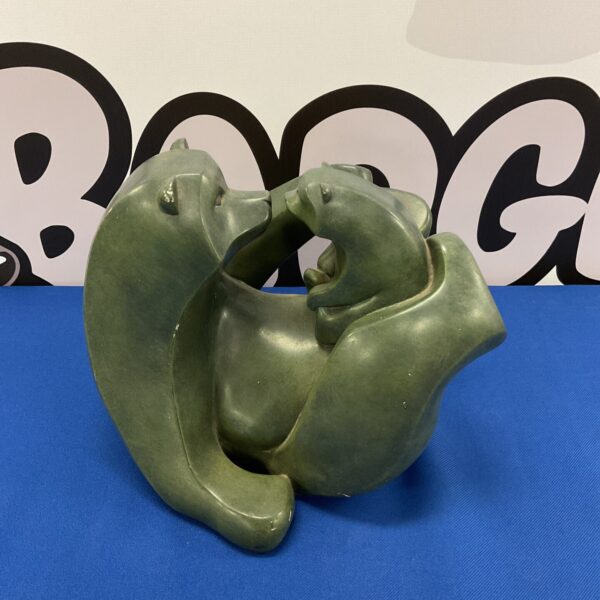 Artforum Baggy Bears sculpture of a mother and cub.