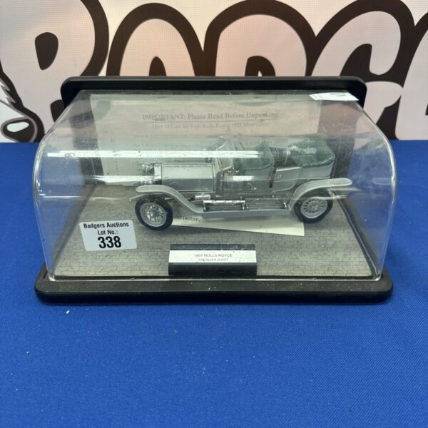 Front view of the Franklin Mint 1907 Rolls Royce Silver Ghost model car.