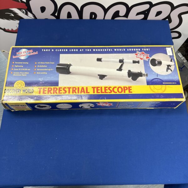 Front view of a Discovery World telescope with tripod.