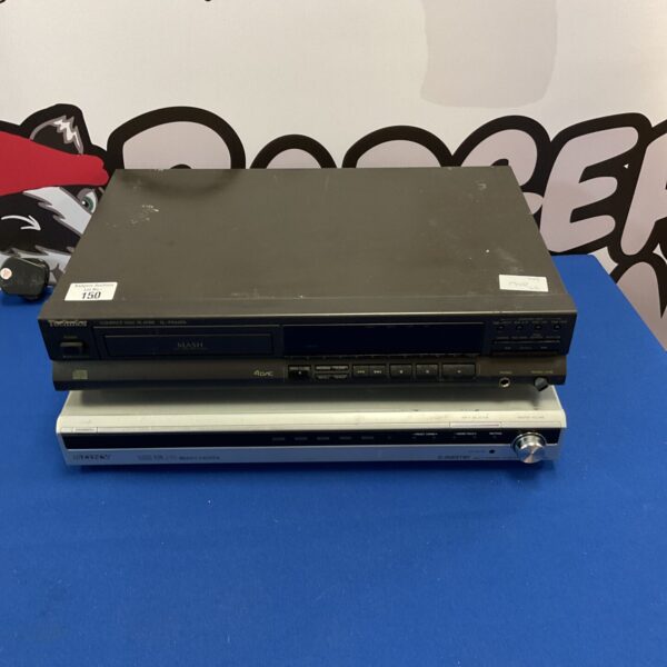 Silver Technics SL-PG440A CD player, vintage audio equipment.