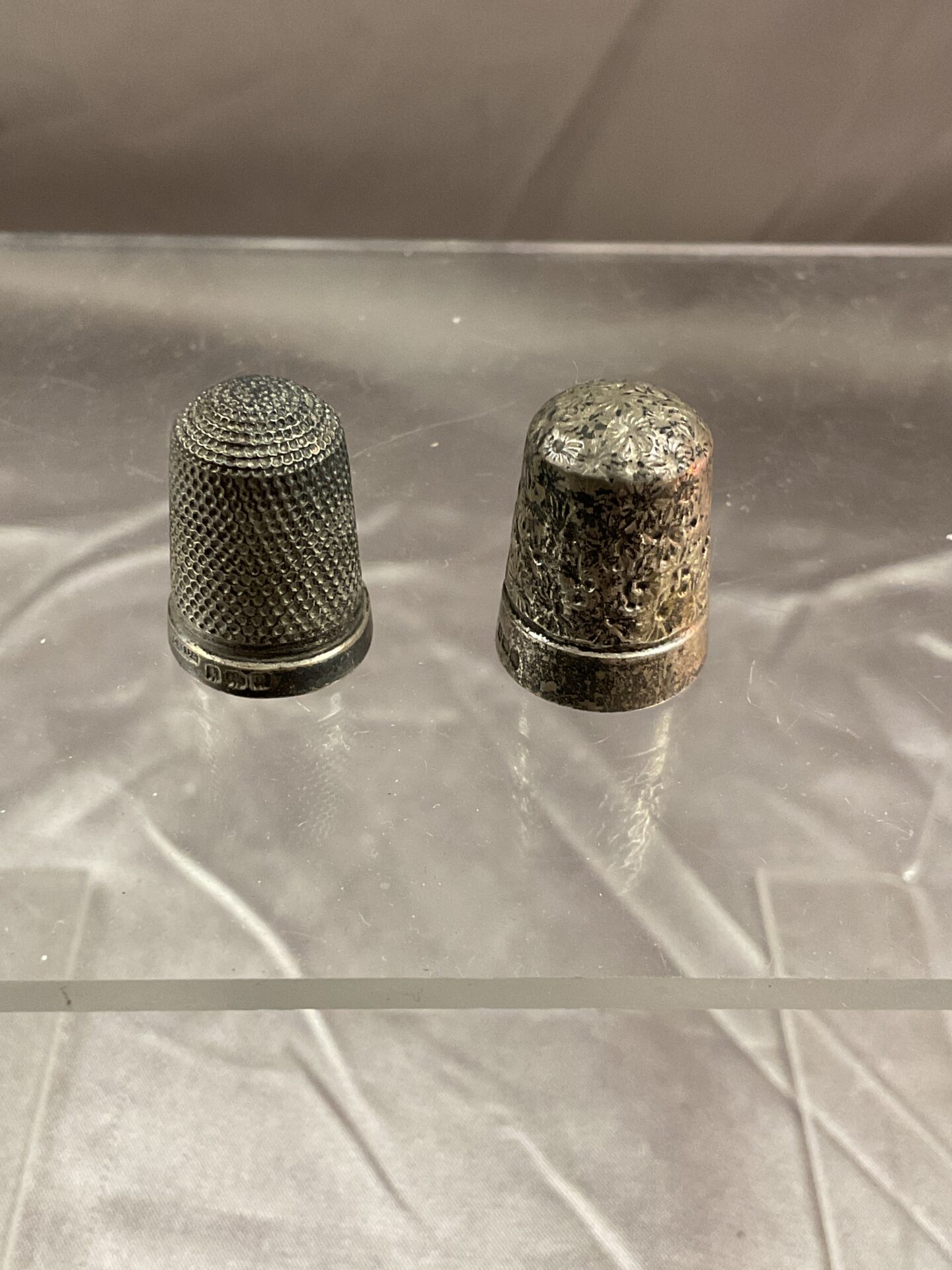 792 2 hallmarked silver thimbles