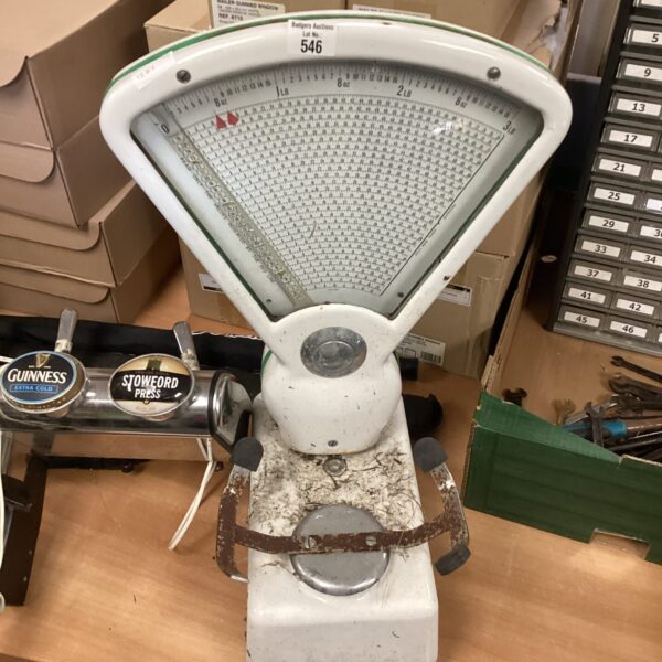 Vintage Keen of High Wycombe shop scales with white enamel finish.