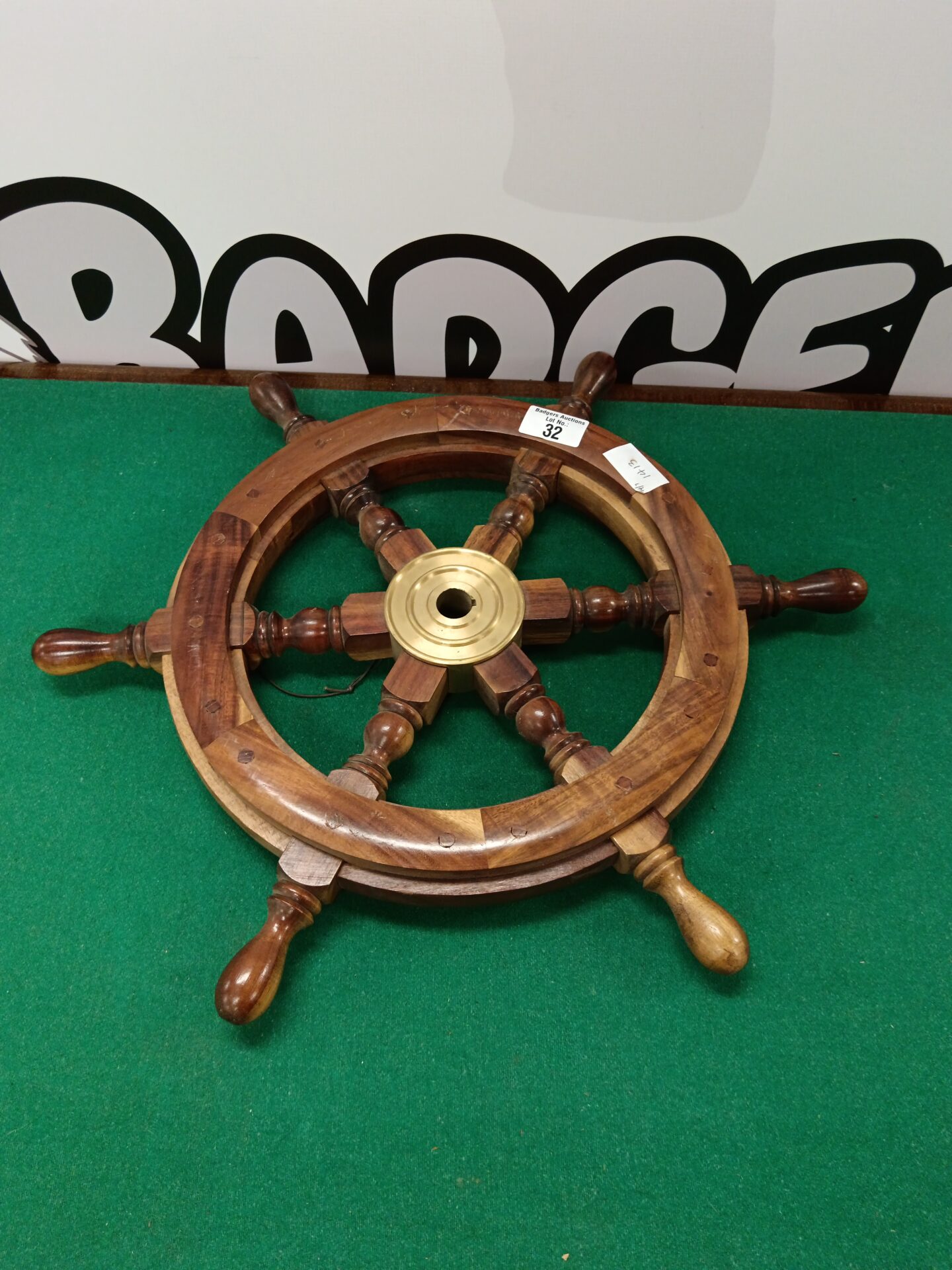 032 Small vintage wooden boats wheel