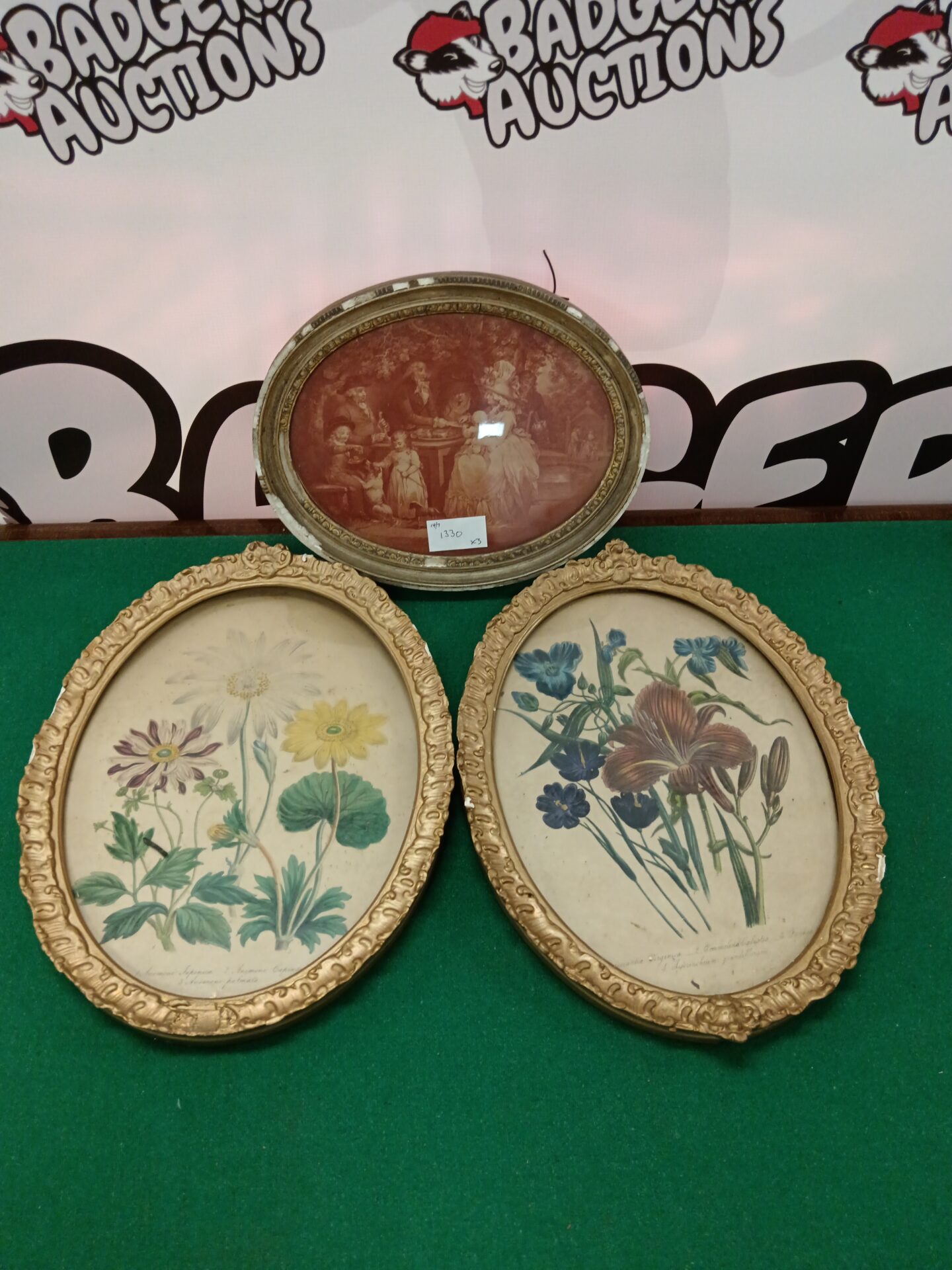 052 Three vintage oval framed prints including