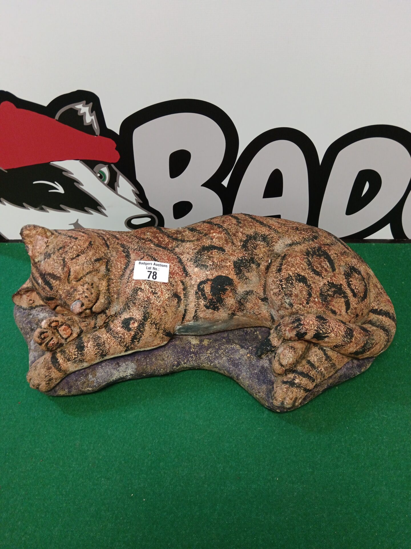 078 Concrete sleeping cat garden ornament