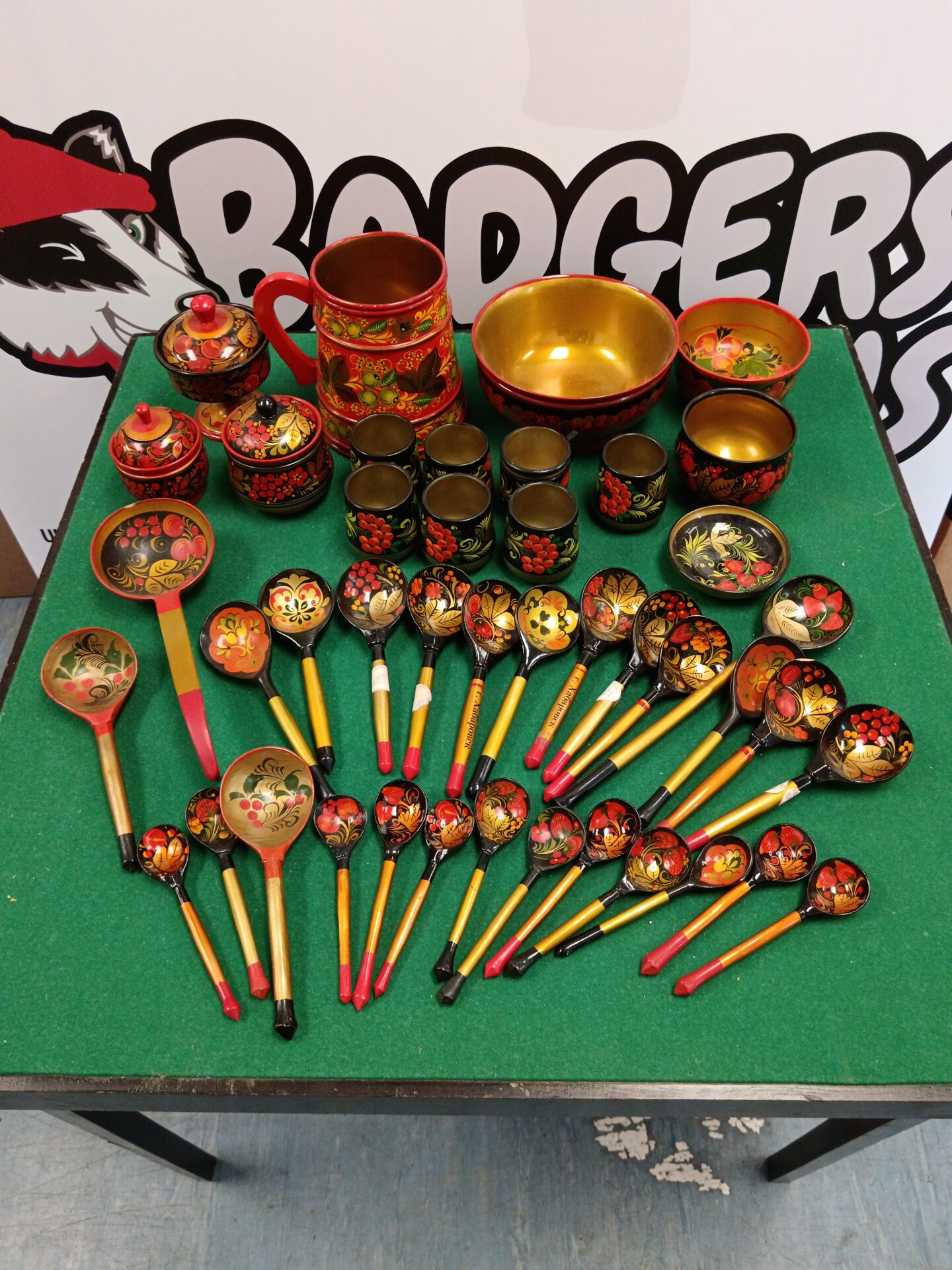801 Collection of russian khokhloma lacquered ware including spoons & bowls