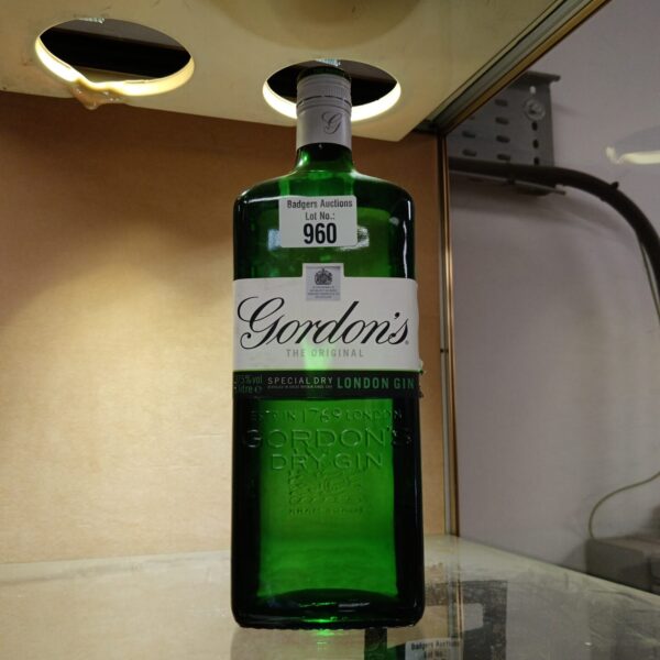 1ltr bottle of Gordon's special dry London gin