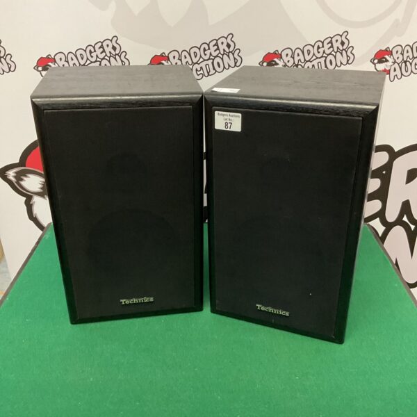 Vintage Technics speakers in used condition, ideal for collectors.