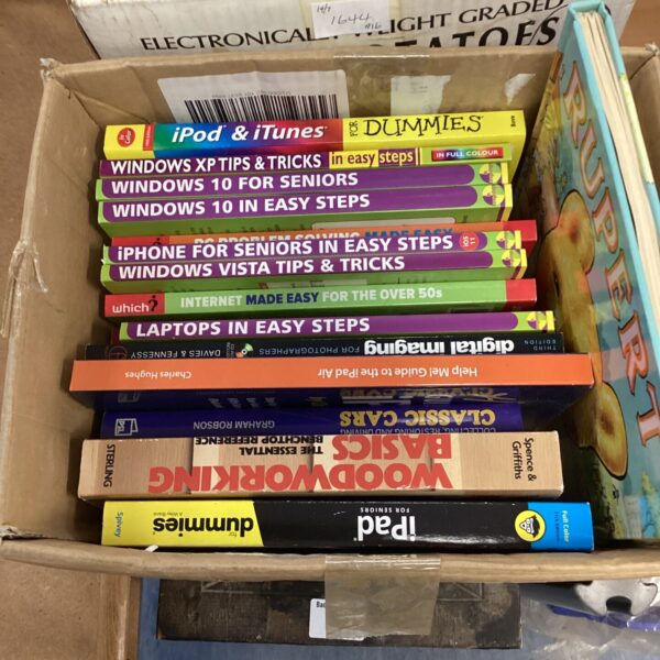 Lot of IT help guides for seniors, including Windows 10 and laptops.