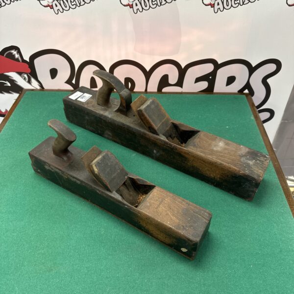 Pair of vintage wooden block planes for woodworking and collecting.
