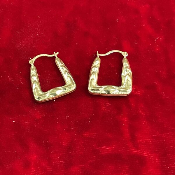 Vintage 9ct gold handbag earrings, a unique jewellery piece.