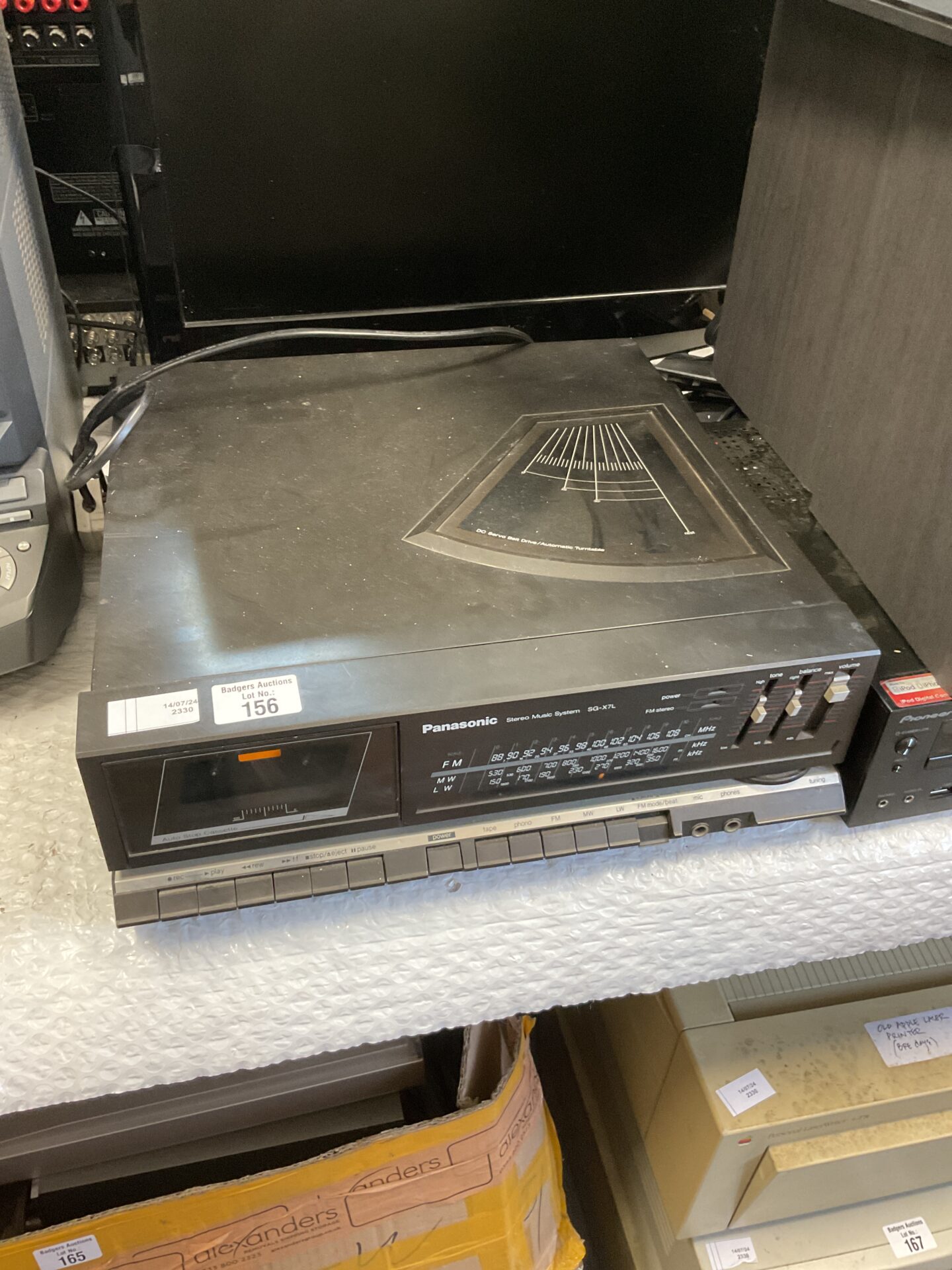 123 Panasonic cassette and radio and turntable