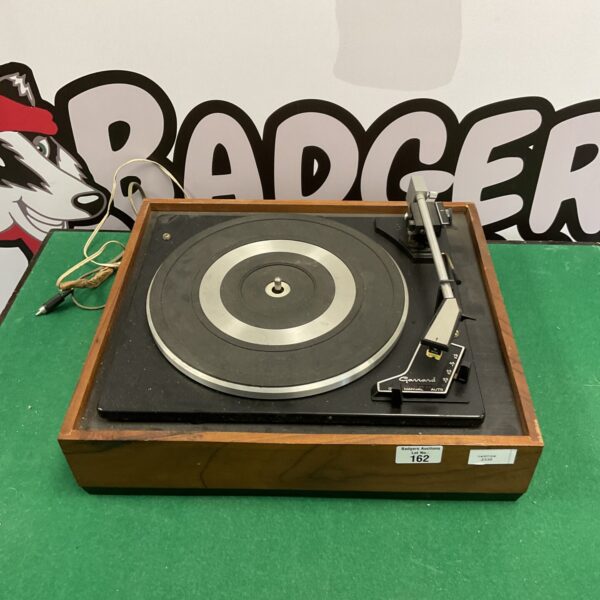 Vintage Garrard SP25 MKIII turntable in good condition.