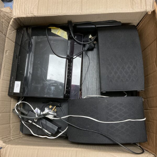 Vintage Sony ZS-S500 docking station for home audio system.