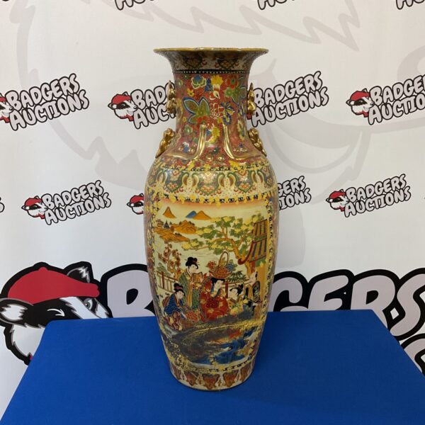 Large antique Chinese hand painted vase with detailed scenes.