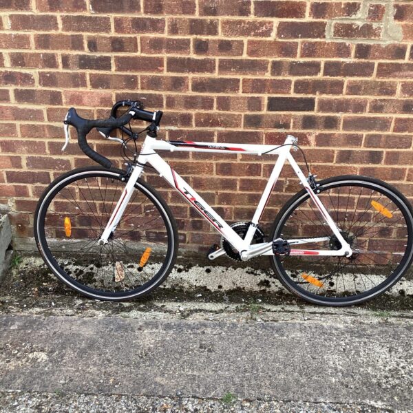 Vintage Olympus Tiger road bike in good condition.