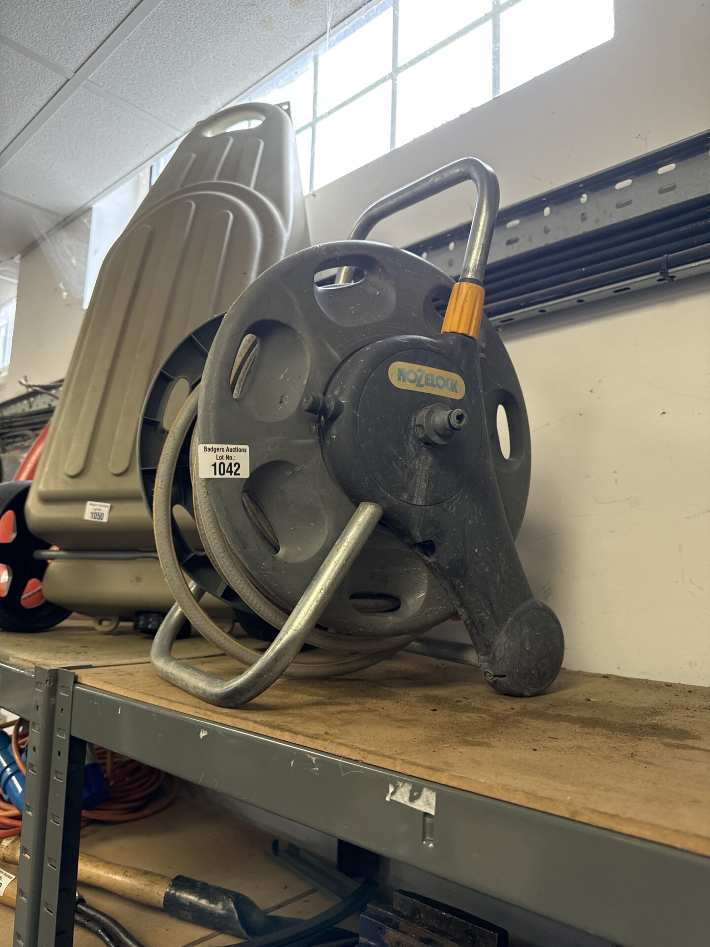 1042 Hozelock garden hose reel