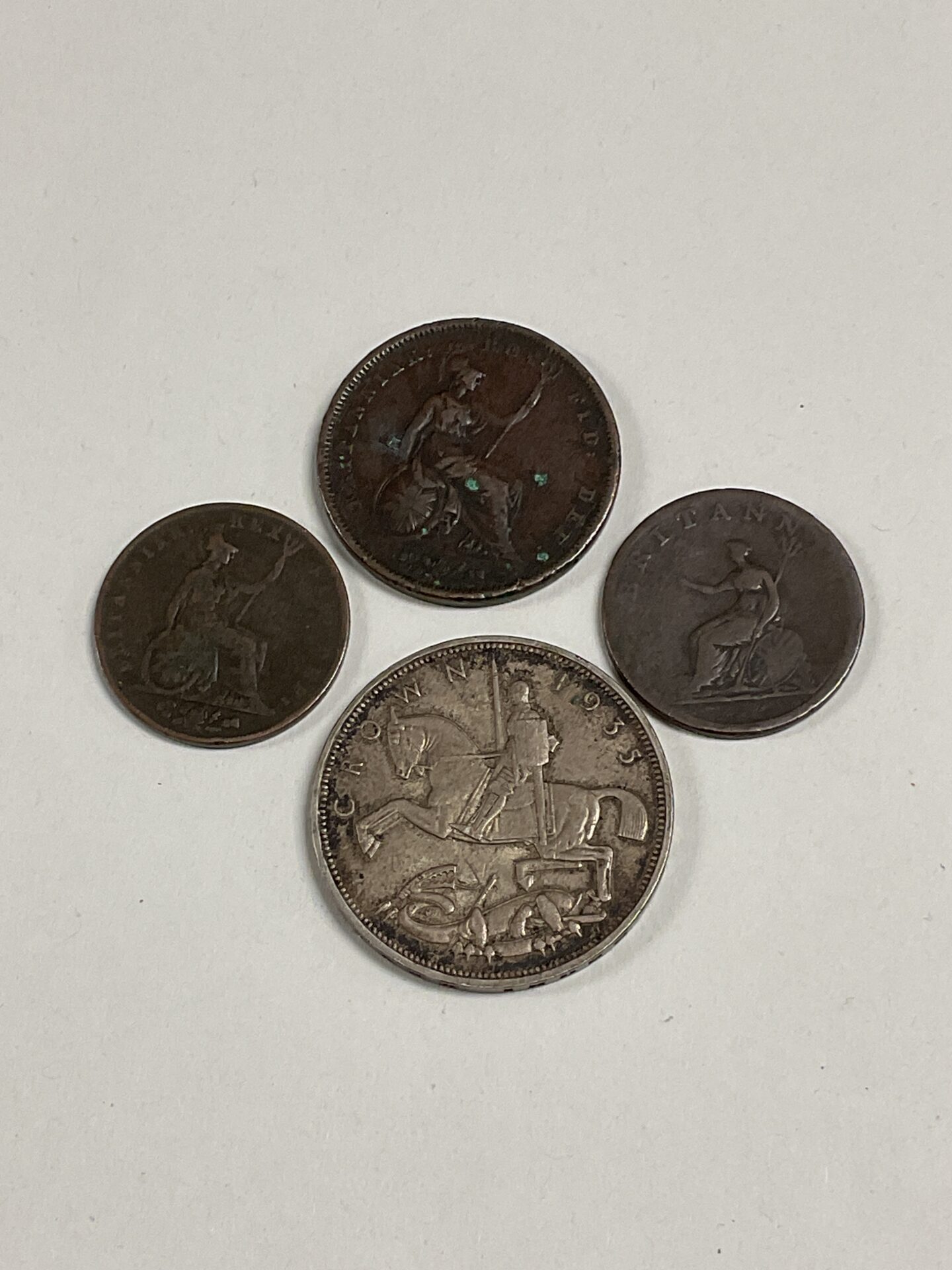 850 Three george iii iv Coins & George V Silver rocking horse crown