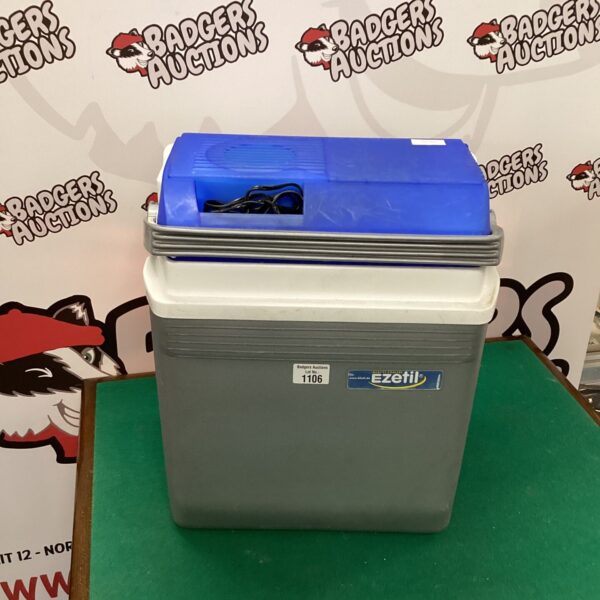 Blue Ezetil 12V electric cool box for portable cooling.