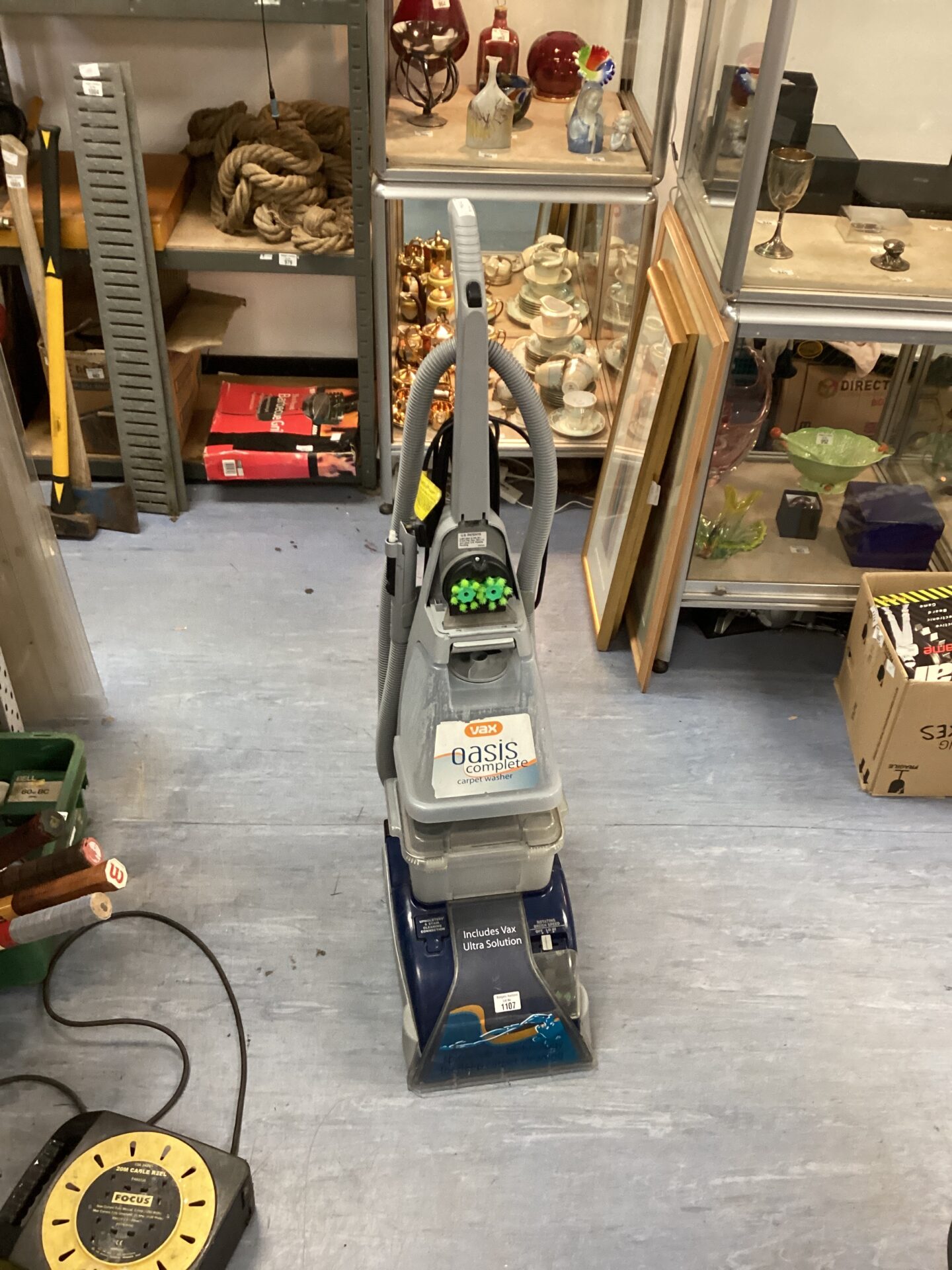 1107 Vax Oasis carpet cleaner