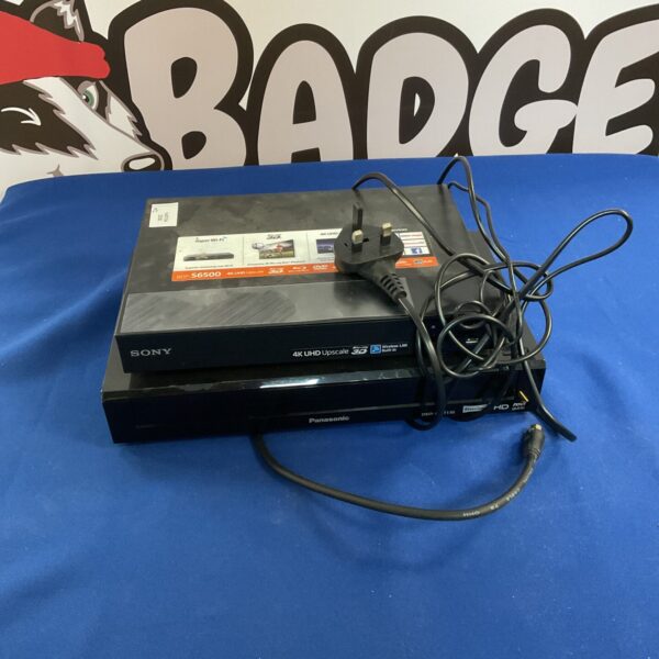 Sony DVD player and Panasonic Freeview box, vintage home entertainment.
