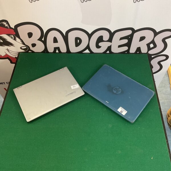 Silver HP laptop presented for auction, ideal for collectors.