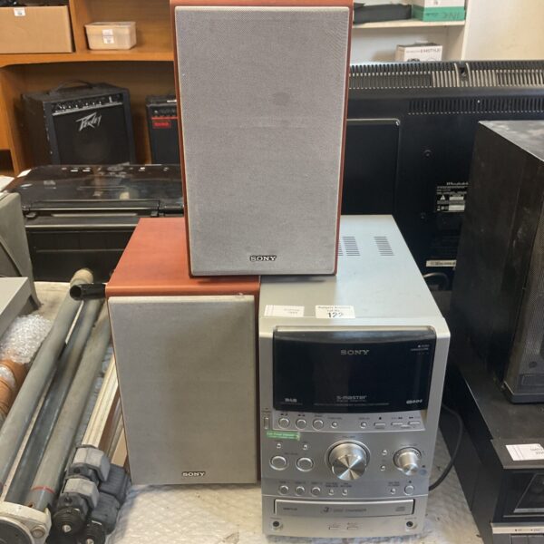 Silver Sony hifi system with S-Master digital amplifier.