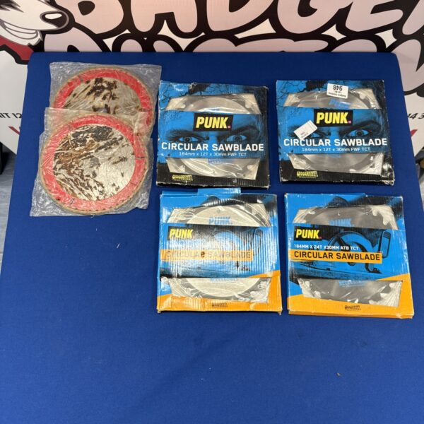 Selection of 184mm circular saw blades for wood cutting.