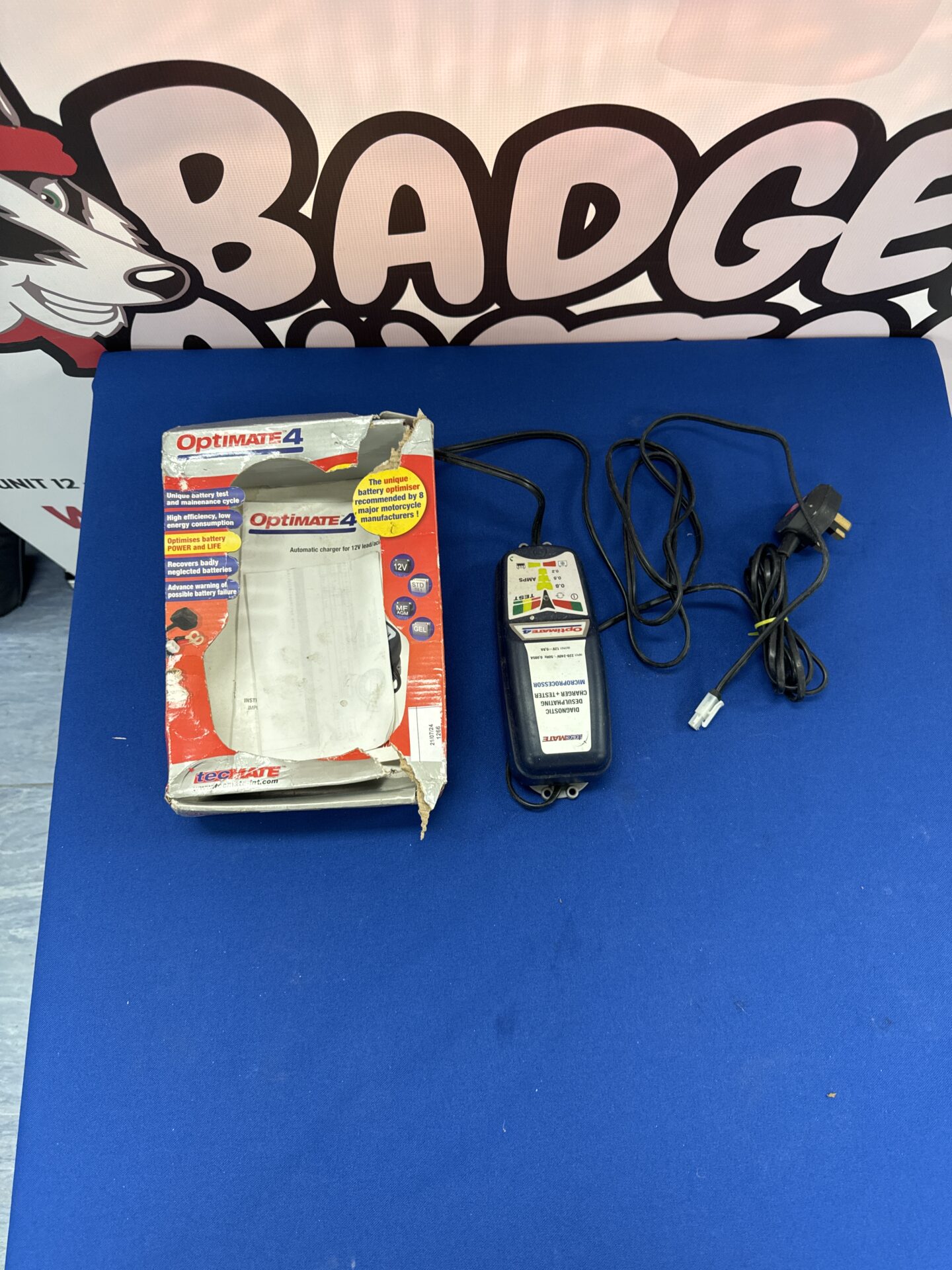 951 Optimate 4 motorcycle battery charger – missing crocodile clip attachment leads
