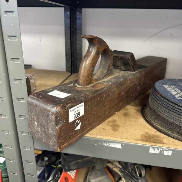 Large vintage wood block plane, antique hand tool for woodworking.