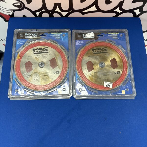 MacAllister 250mm TCT saw blades in original packaging, a DIY tool.