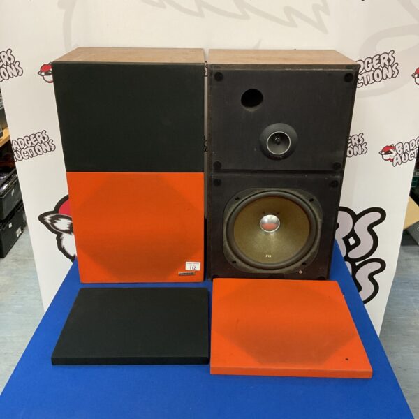 Vintage Pioneer CS-R300 speakers in black, retro audio equipment.
