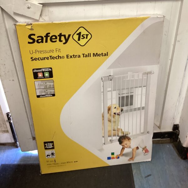 Safety 1st pressure fit stair gate in a doorway.