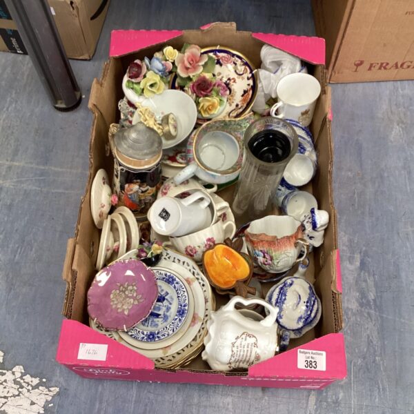 Mixed lot of vintage china and collectibles, including porcelain jugs.