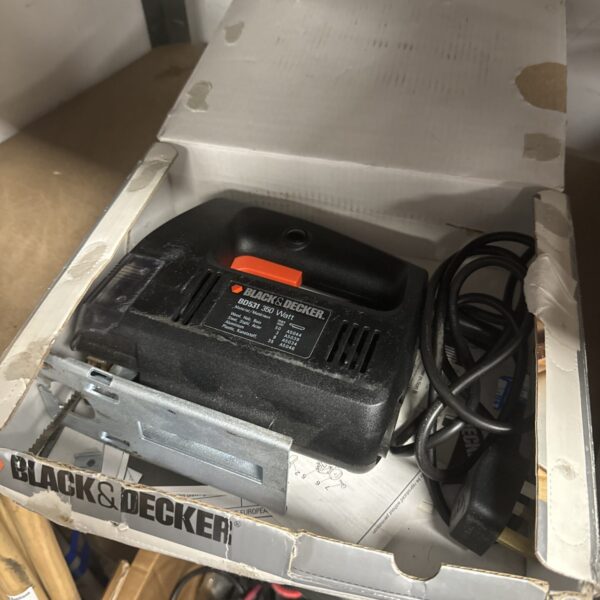 Vintage Black & Decker bd351 jigsaw power tool for woodworking.