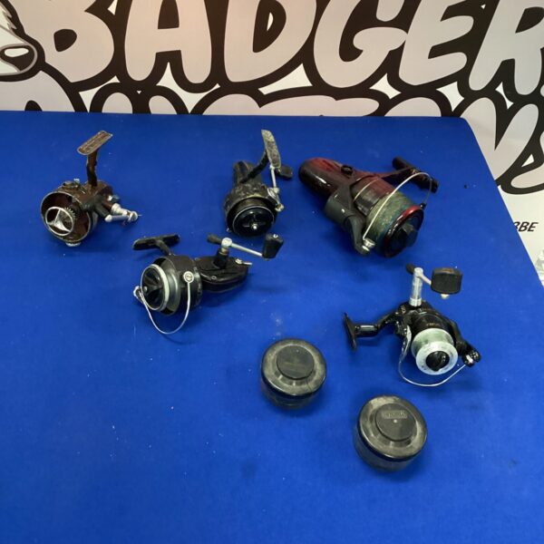 Vintage fishing reels lot including Mitchell brand reels.