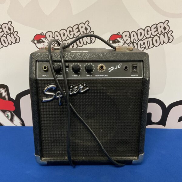 Vintage Squire SP10 guitar amplifier for practice sessions.