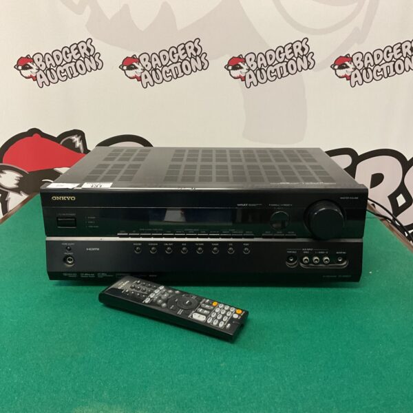 Front view of vintage Onkyo TX-8500 amplifier with controls.